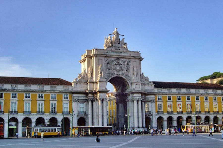 lisbon-img